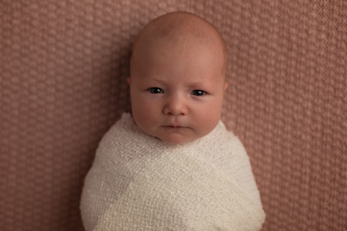 Newborn shoot babygirl, Kapellen, België