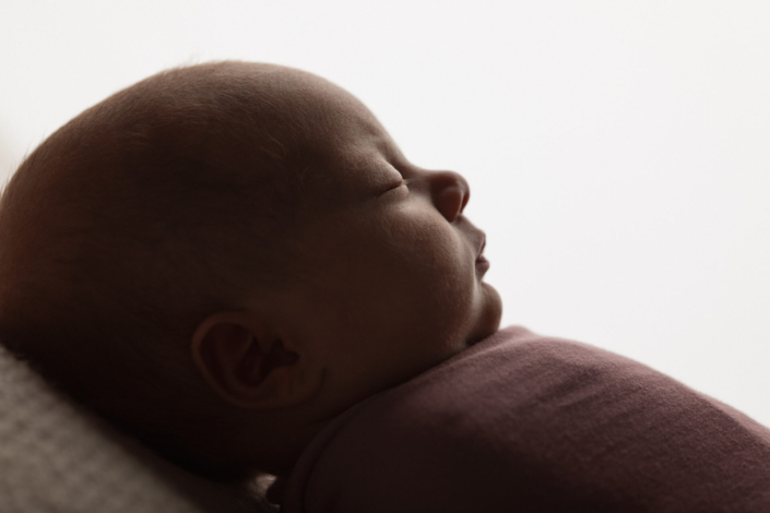 Newborn shoot babygirl, Kapellen, België